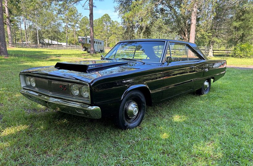 1967 Dodge Coronet R/T With a Big-Block V8 and a Four-Speed