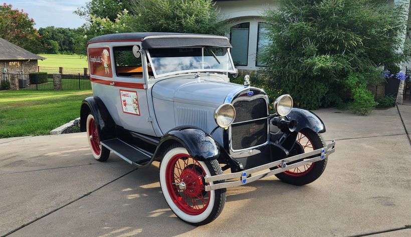 1928 Ford Model A Deluxe Delivery Car