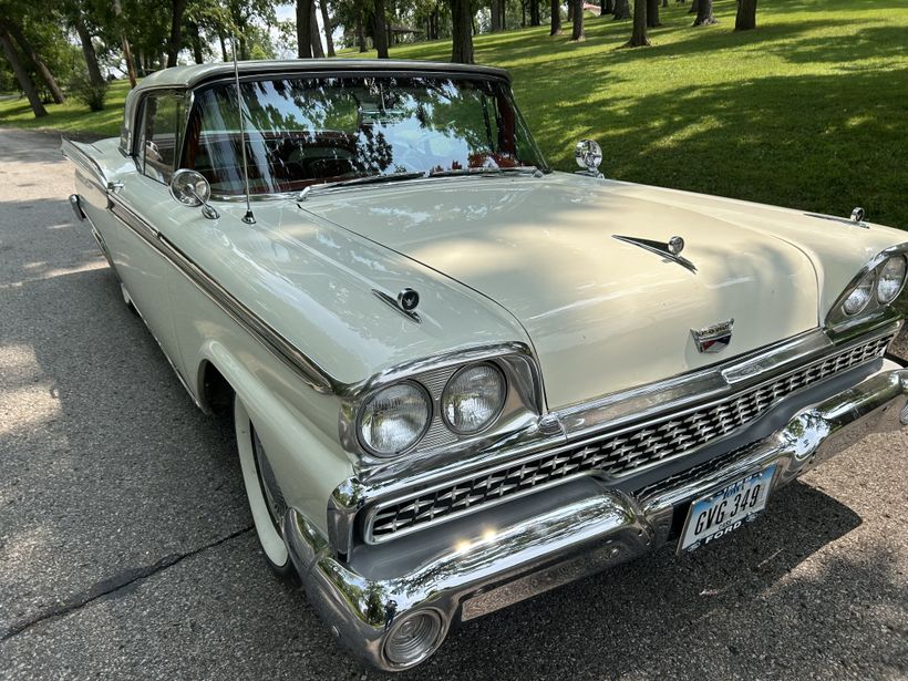 1959 Ford Galaxie Skyliner Retractable Hard Top Convertible