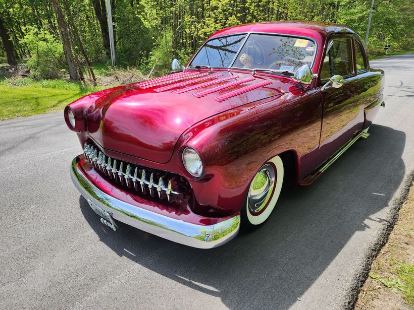 1950 Ford Custom Deluxe Club Coupe