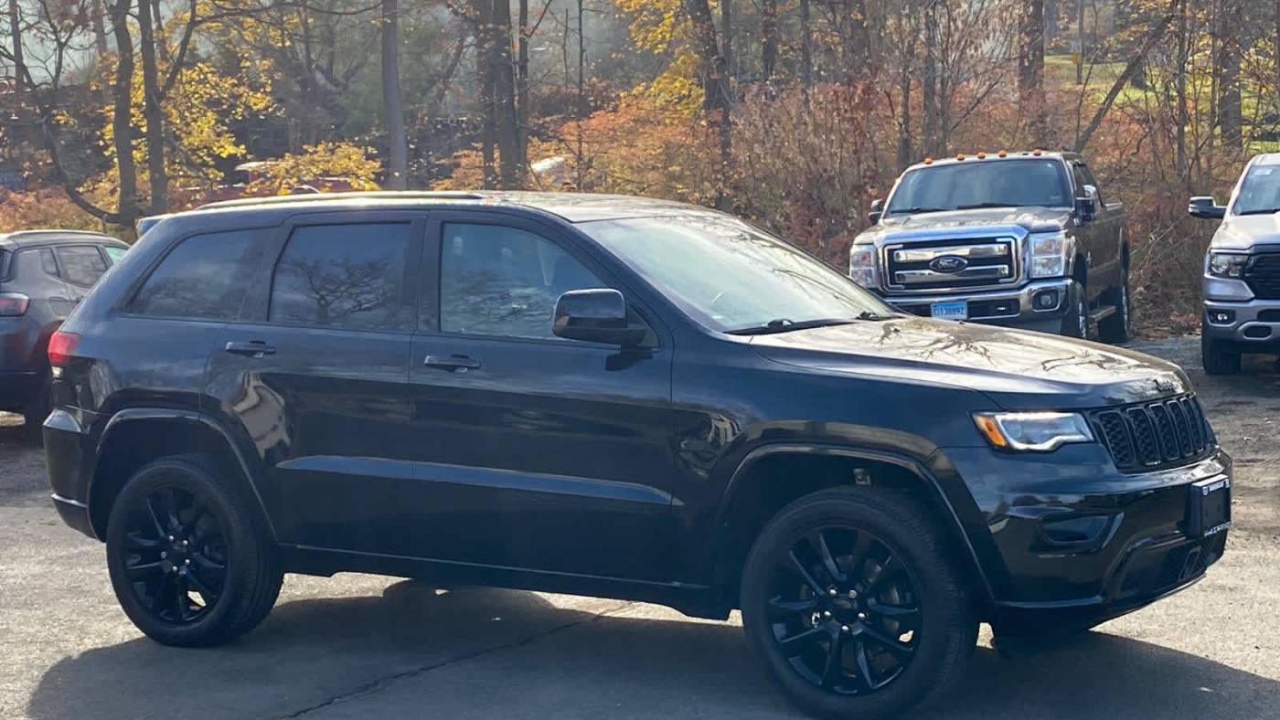  2020 Jeep Grand Cherokee Altitude