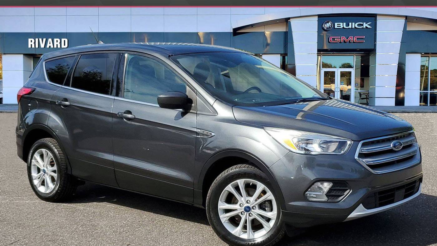  2019 Ford Escape SE