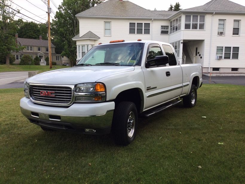 2002 GMC Sierra 2500HD 4WD SLE With Duramax Turbodiesel Power