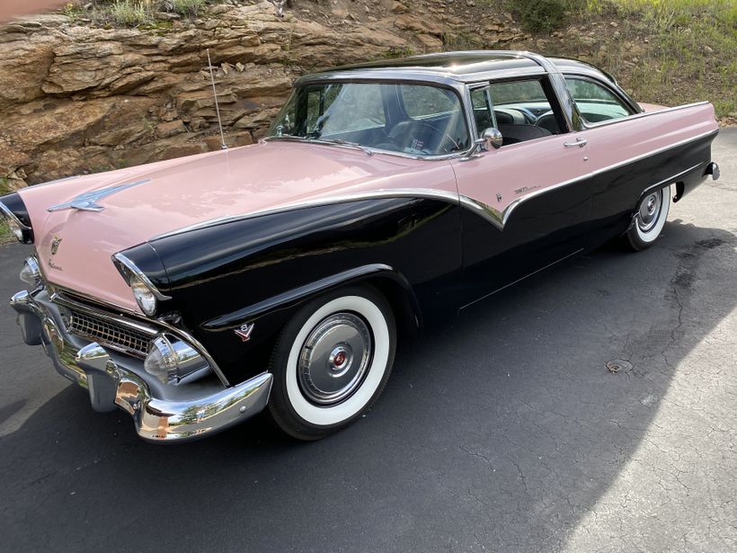 1955 Ford Crown Victoria With a 390 V8