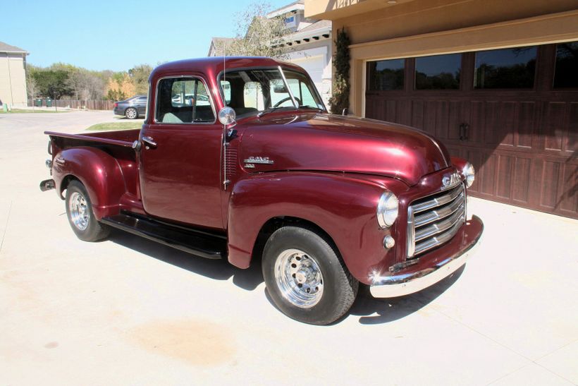 1951 GMC 100 with an Updated Engine