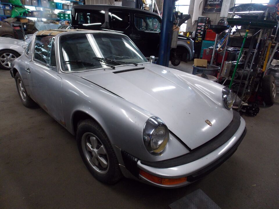 1975 Porsche 911