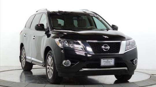  2015 Nissan Pathfinder SL