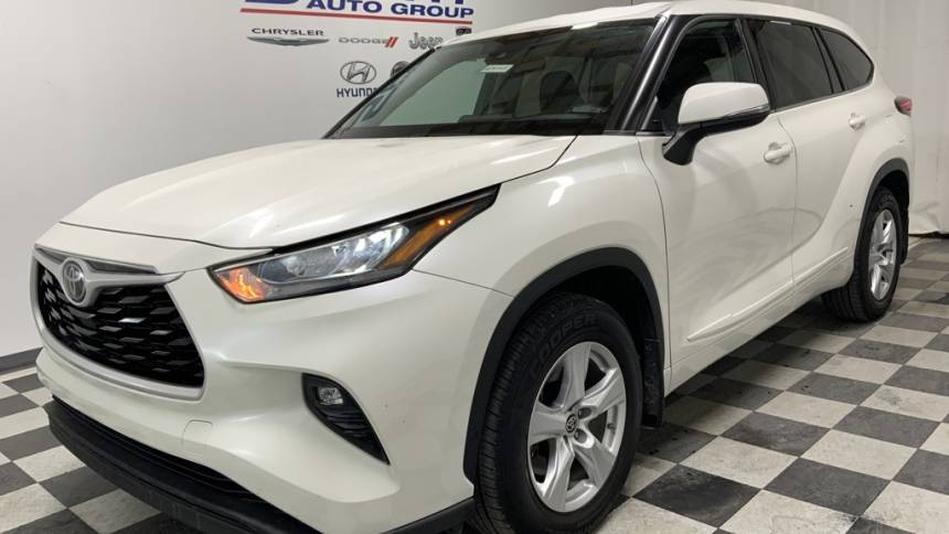  2020 Toyota Highlander LE