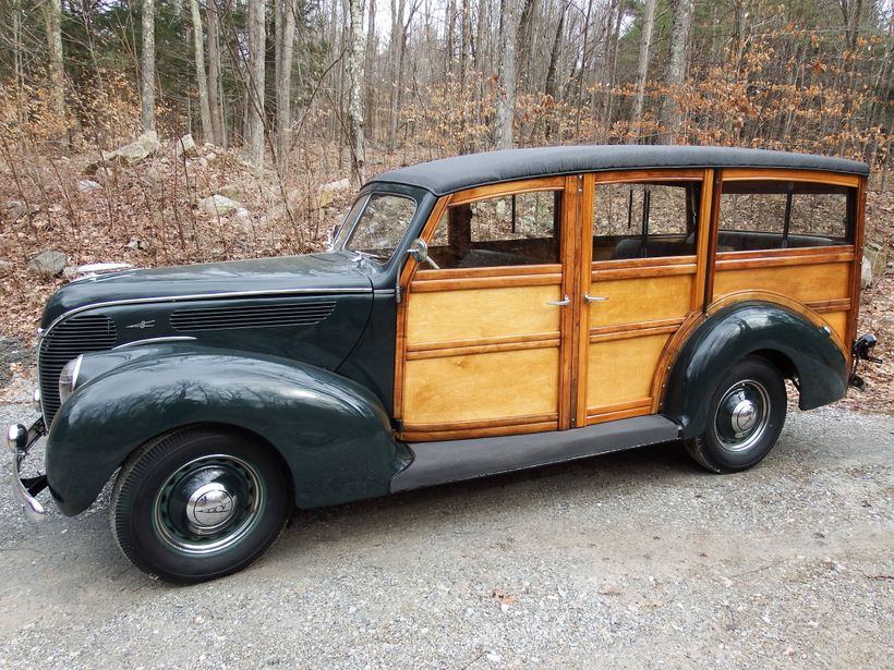 1938 Ford Deluxe V8 ?Woodie? Station Wagon