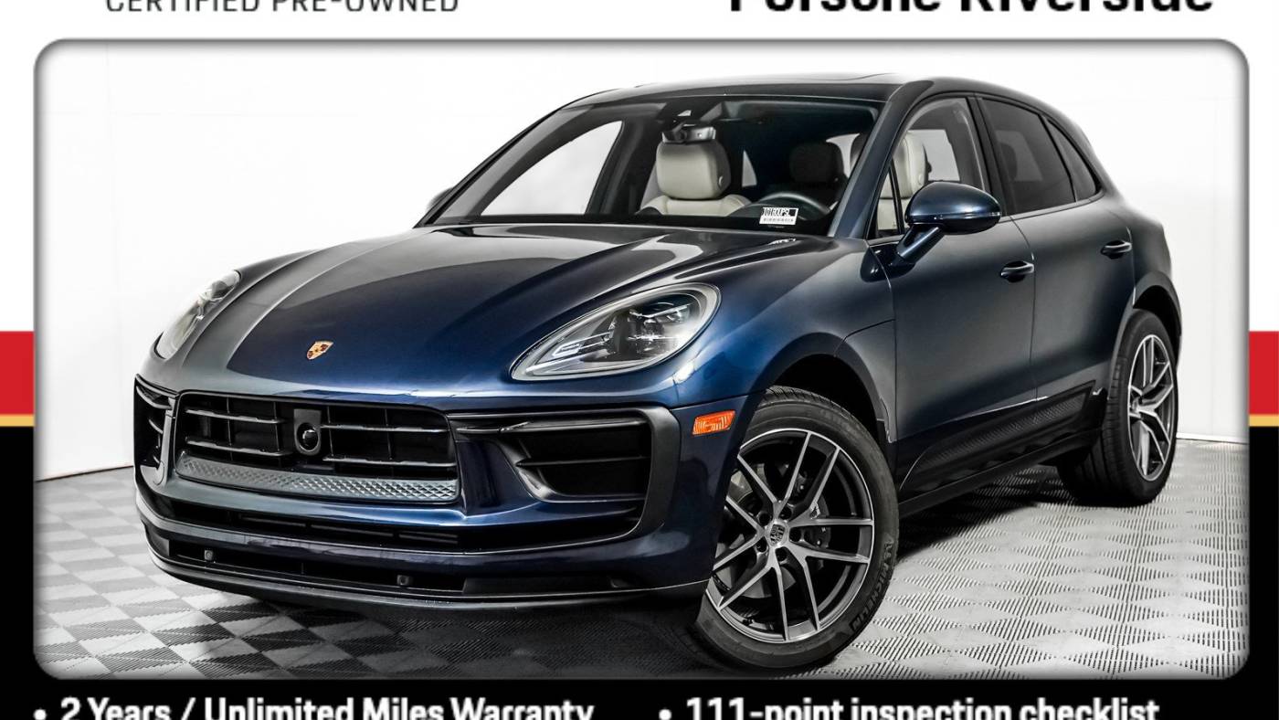  2023 Porsche Macan Standard