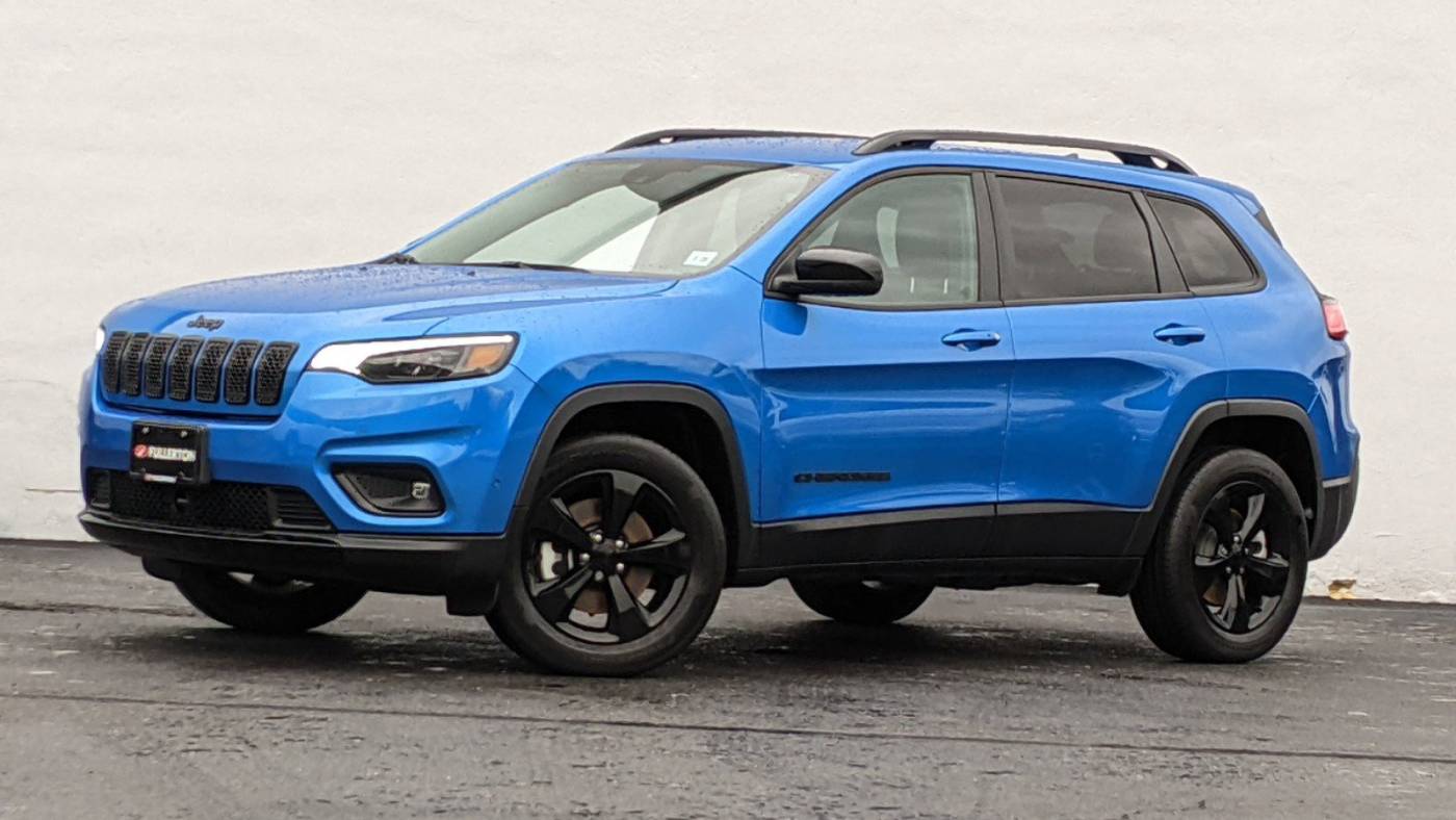  2023 Jeep Cherokee Altitude Lux