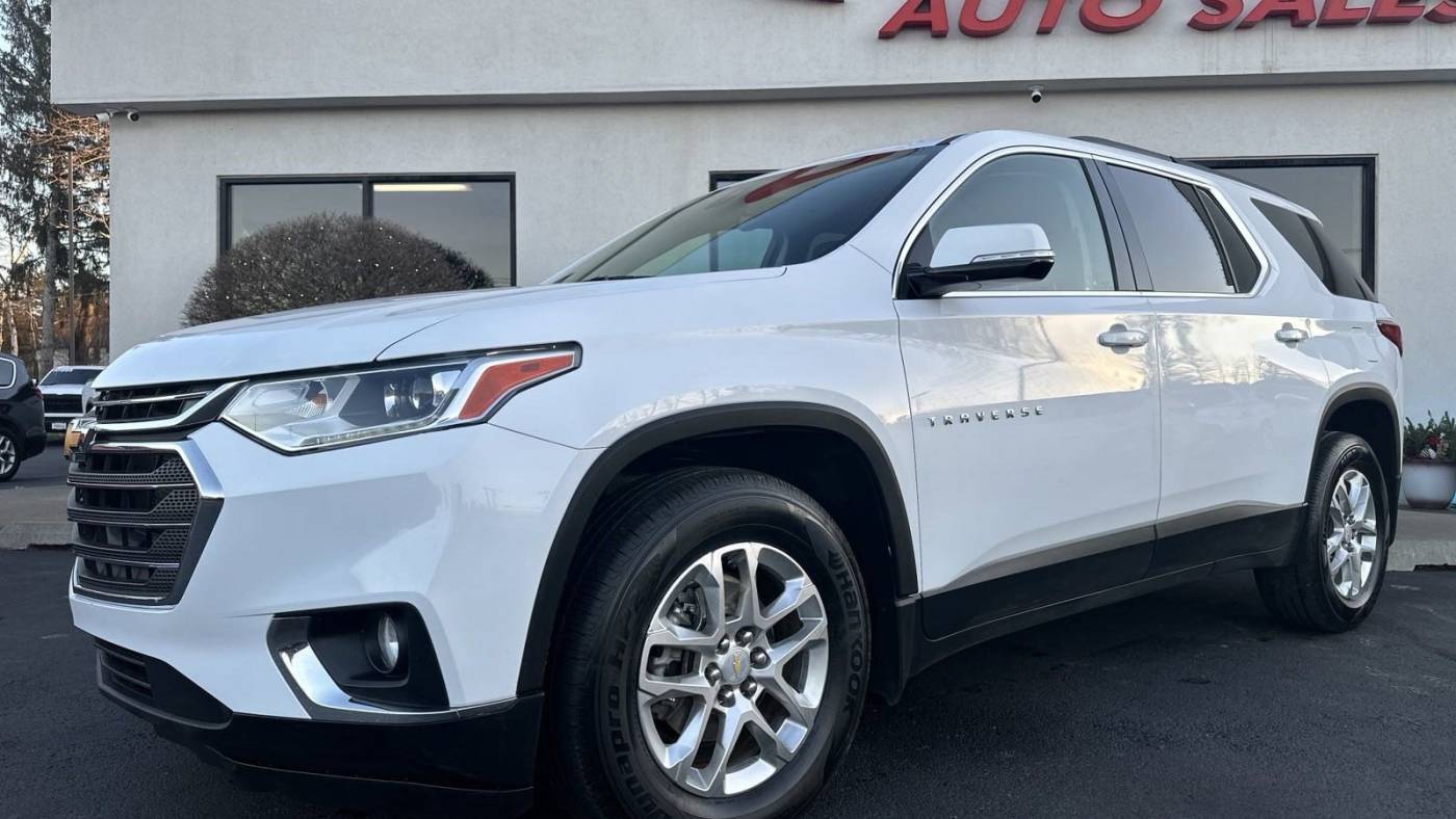  2020 Chevrolet Traverse LT Cloth