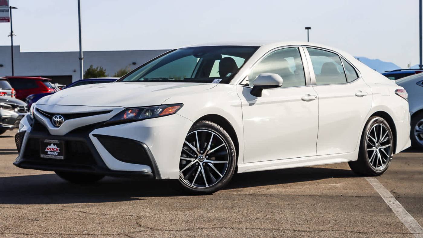  2021 Toyota Camry SE