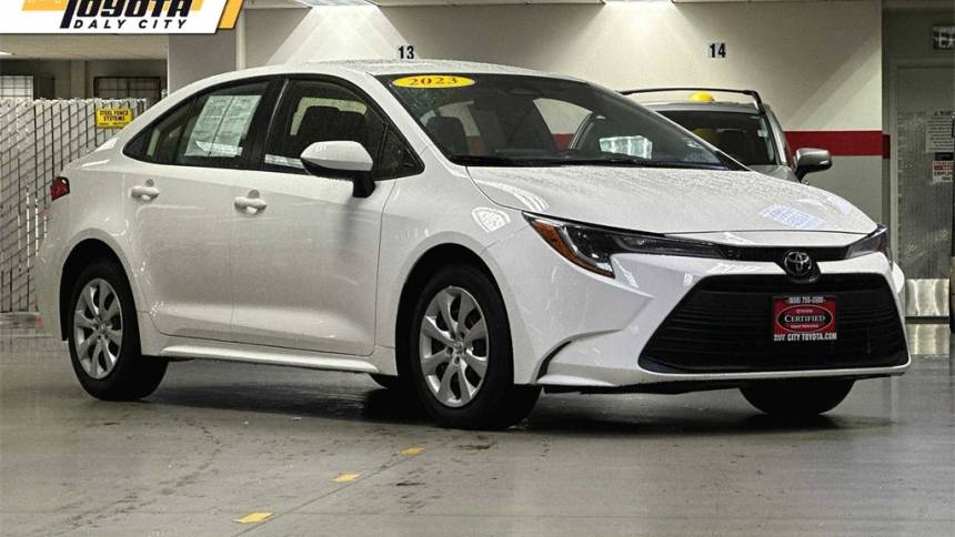  2023 Toyota Corolla LE