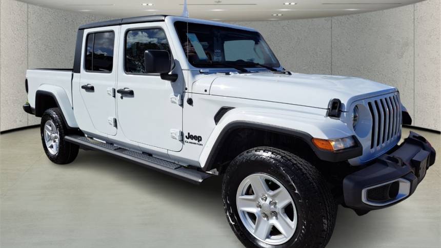  2022 Jeep Gladiator Sport S