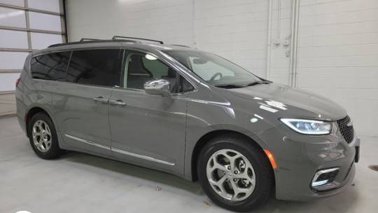  2022 Chrysler Pacifica Limited