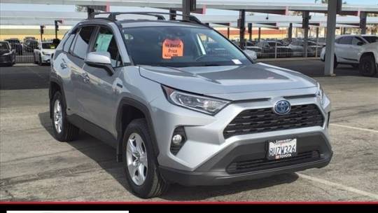  2021 Toyota RAV4 Hybrid XLE