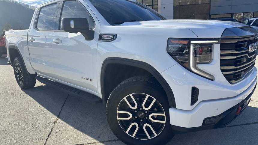  2022 GMC Sierra 1500 AT4