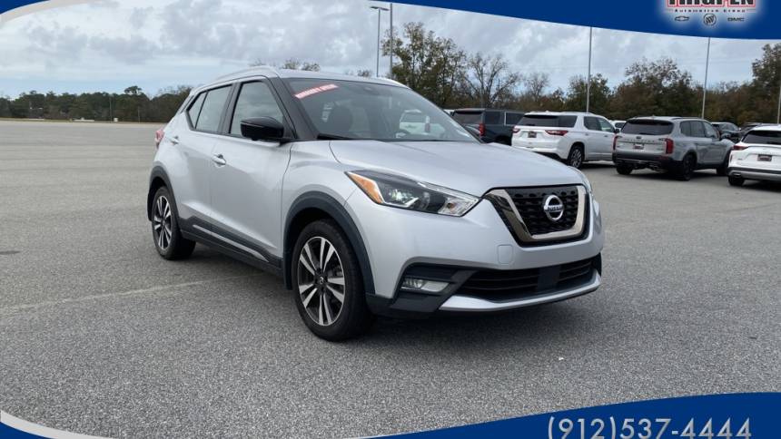  2020 Nissan Kicks SR