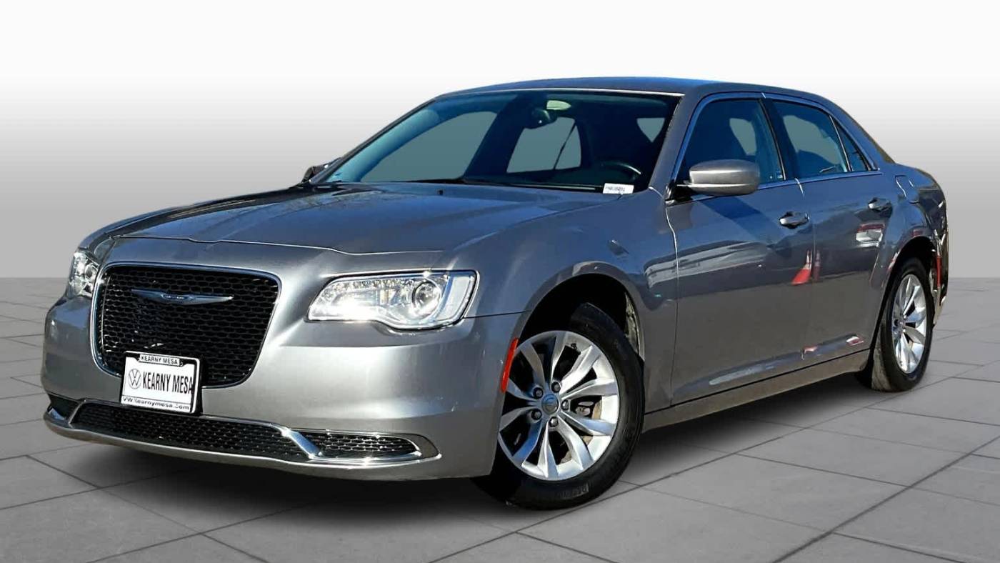  2015 Chrysler 300 Limited