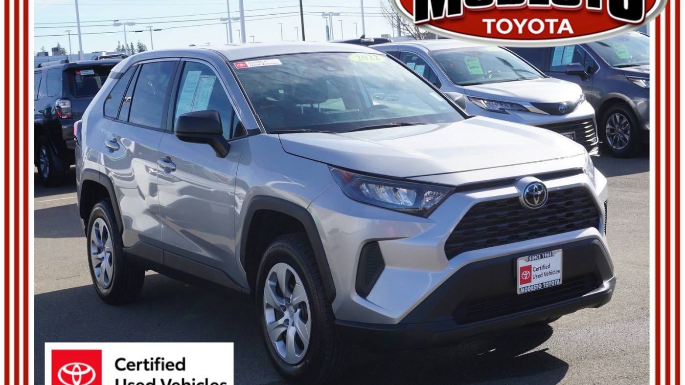  2022 Toyota RAV4 LE