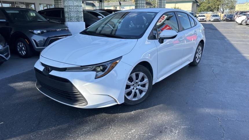  2023 Toyota Corolla LE