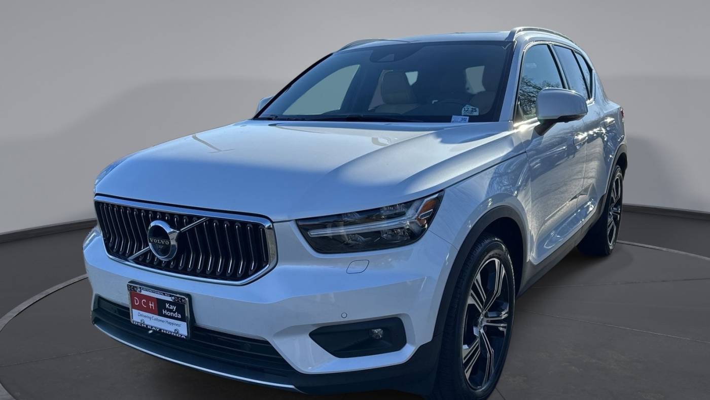  2021 Volvo XC40 Inscription