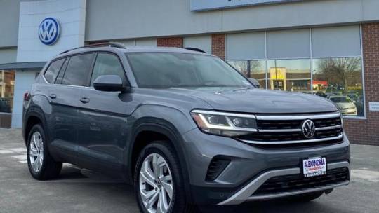  2021 Volkswagen Atlas SE with Technology