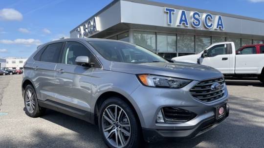  2022 Ford Edge Titanium