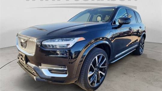  2021 Volvo XC90 Plug-In Hybrid Inscription Expression