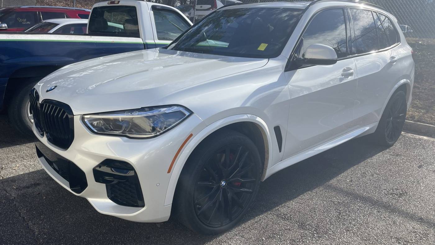  2022 BMW X5 M50i