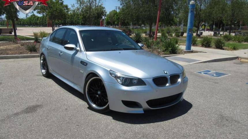  2007 BMW M5 Standard