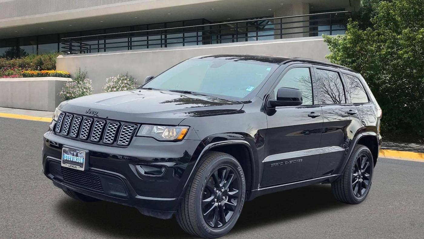  2020 Jeep Grand Cherokee Altitude