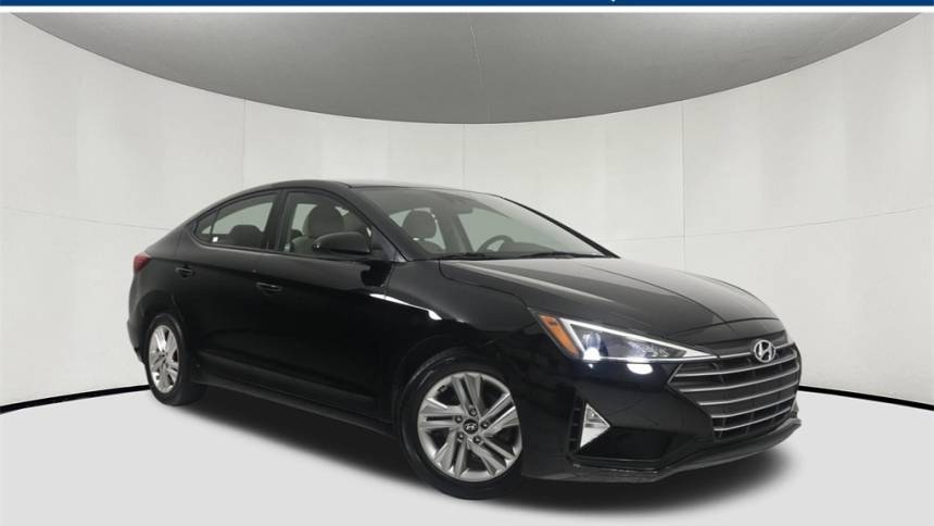  2019 Hyundai Elantra SEL