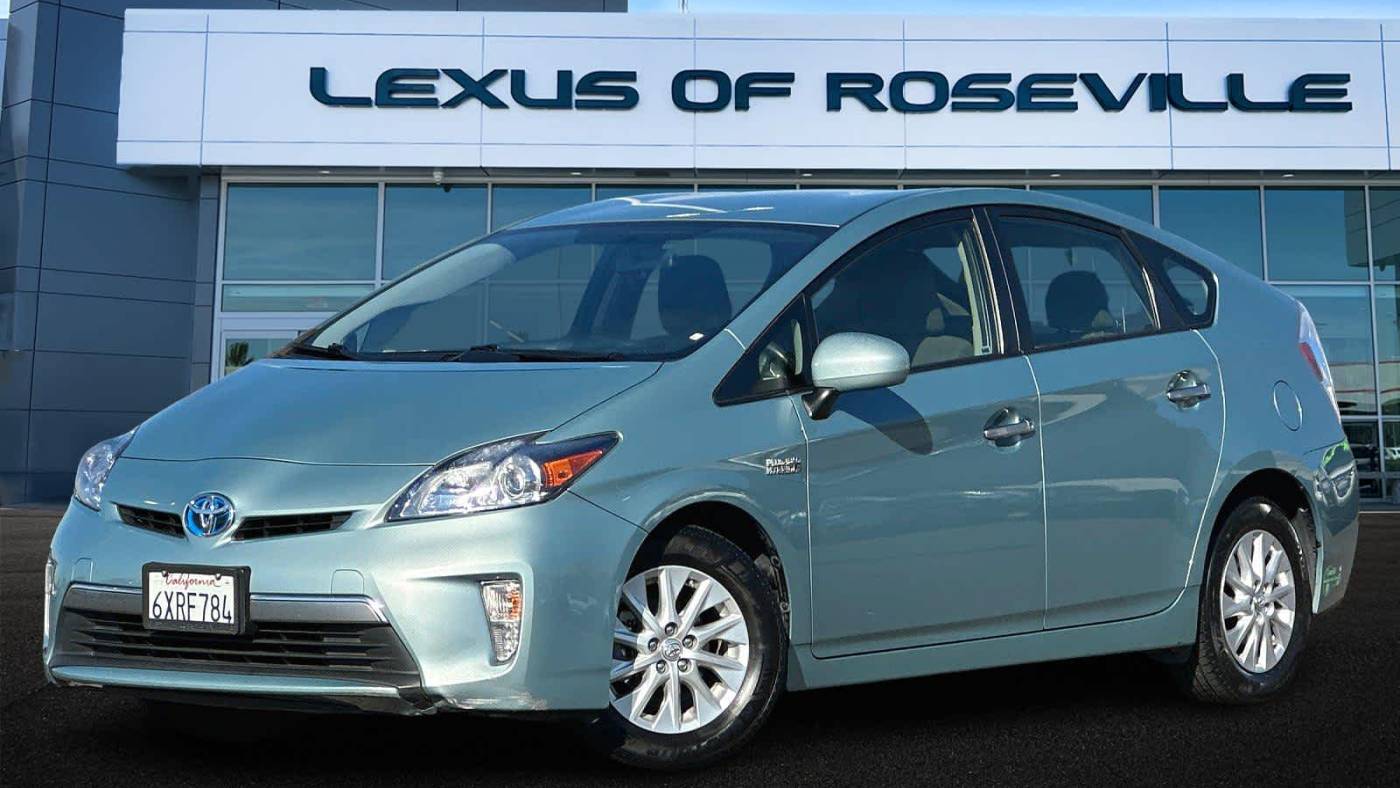  2012 Toyota Prius Plug-in Hybrid