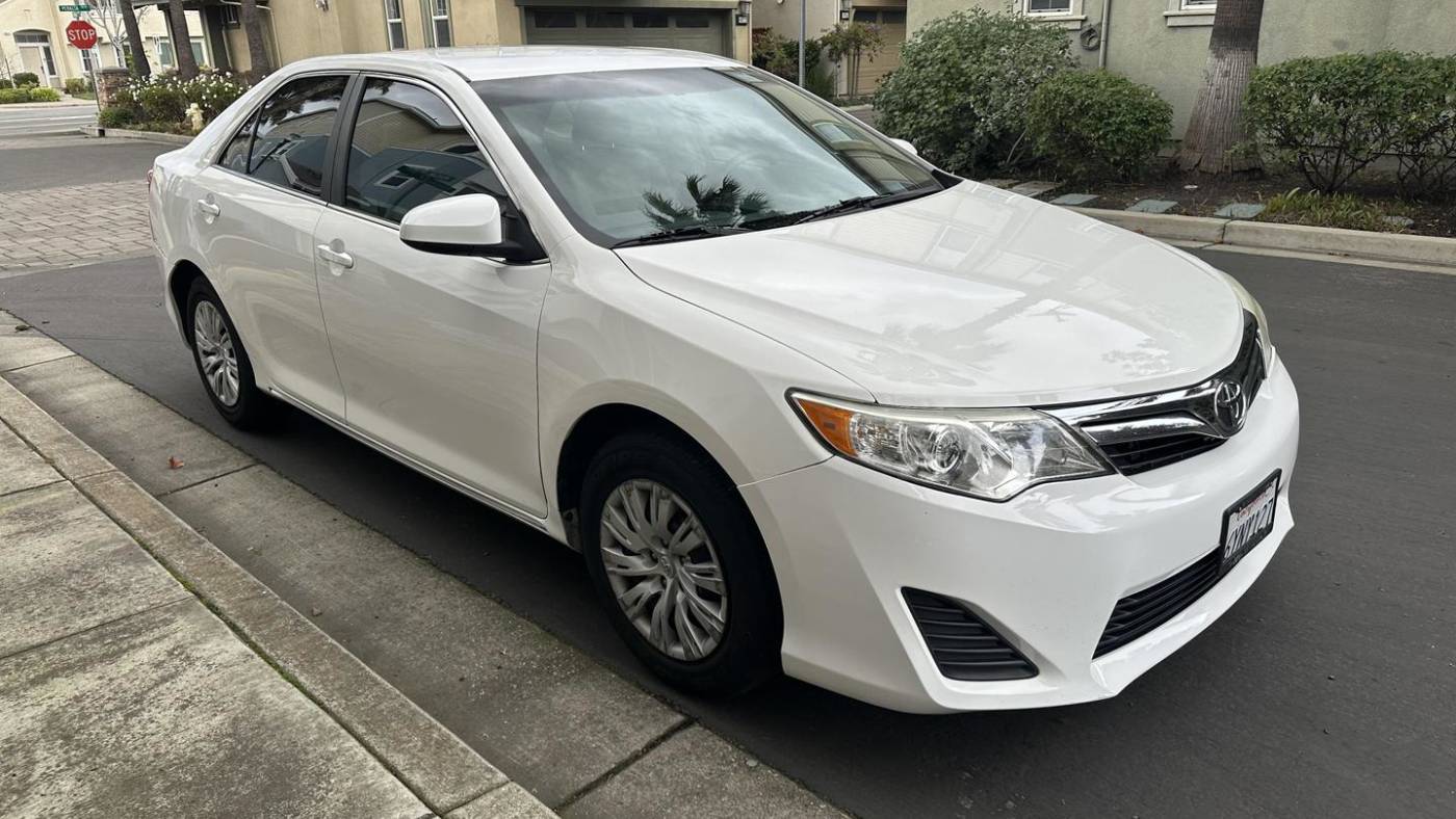  2012 Toyota Camry LE