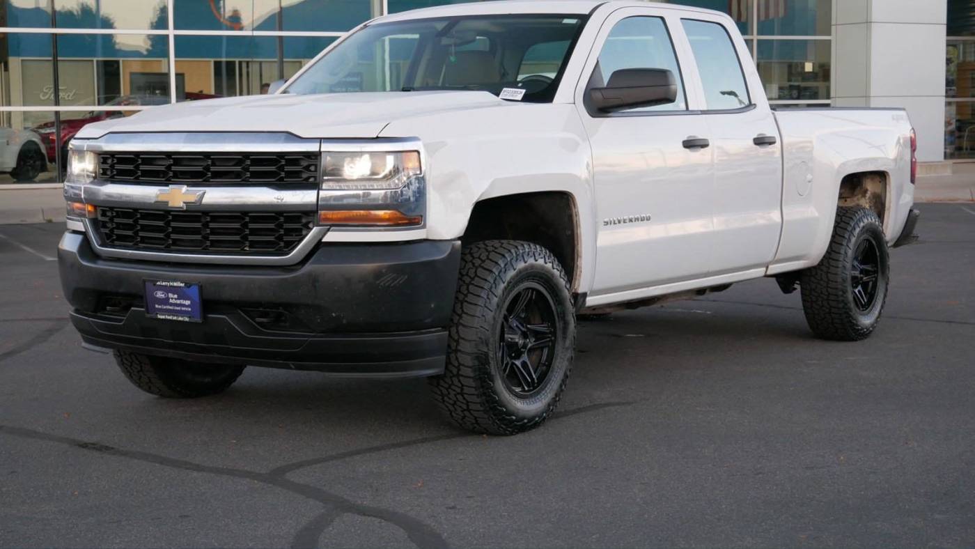  2017 Chevrolet Silverado 1500 WT