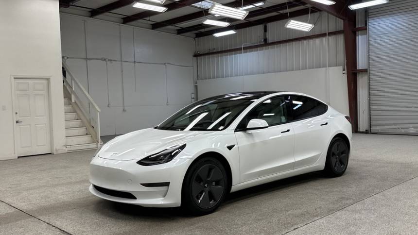  2021 Tesla Model 3 Standard Range Plus