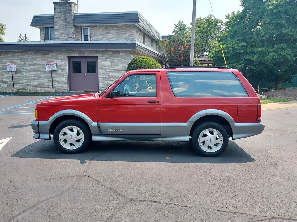 1992 GMC Typhoon