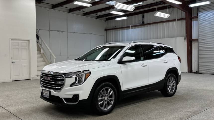  2023 GMC Terrain SLT