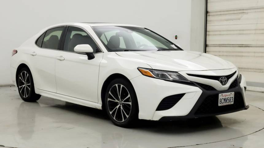  2018 Toyota Camry SE