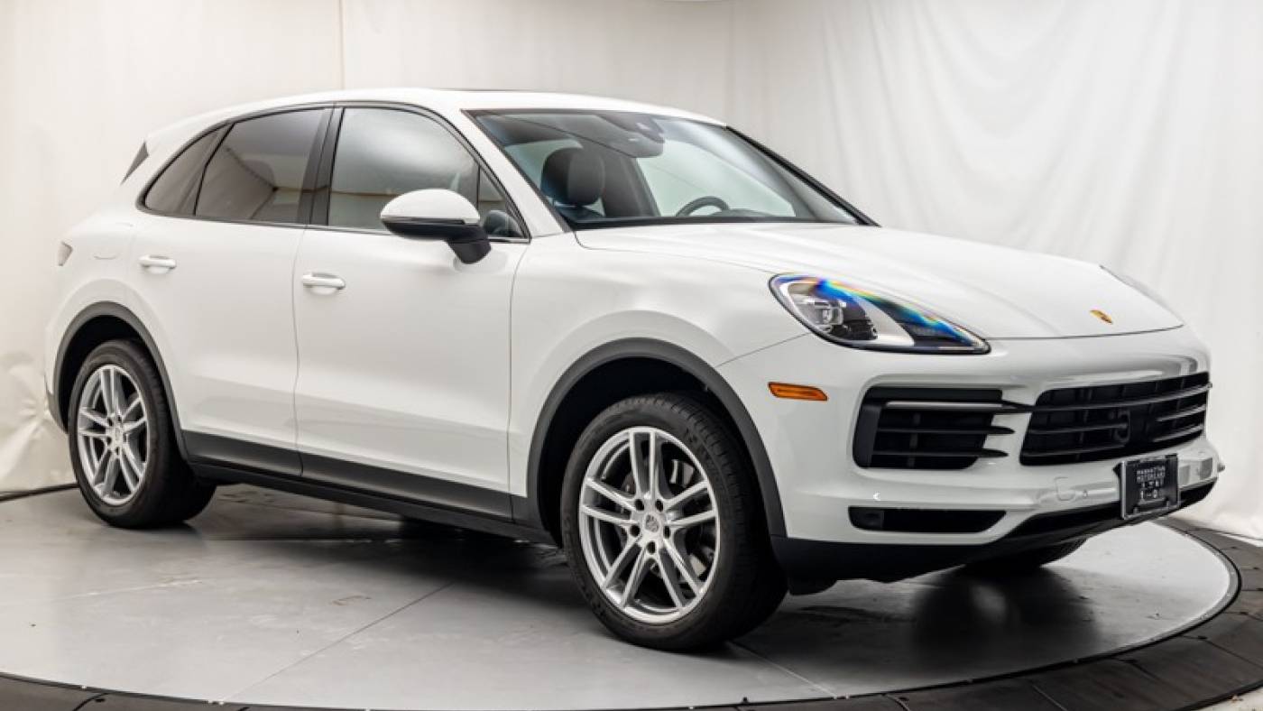  2019 Porsche Cayenne Standard