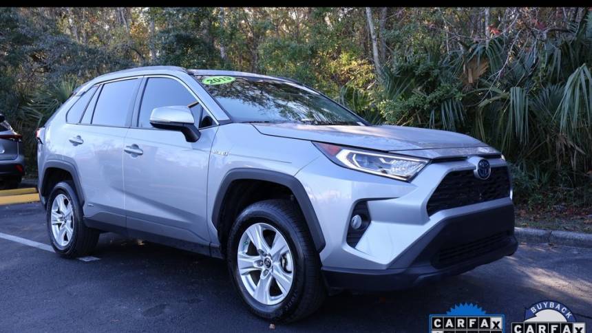  2019 Toyota RAV4 Hybrid XLE