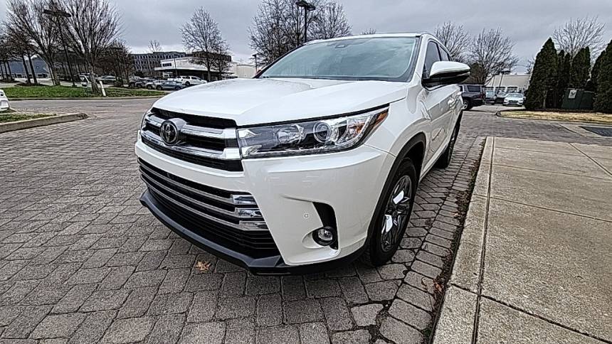  2019 Toyota Highlander Limited Platinum