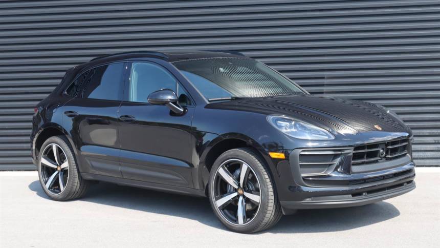  2023 Porsche Macan Standard