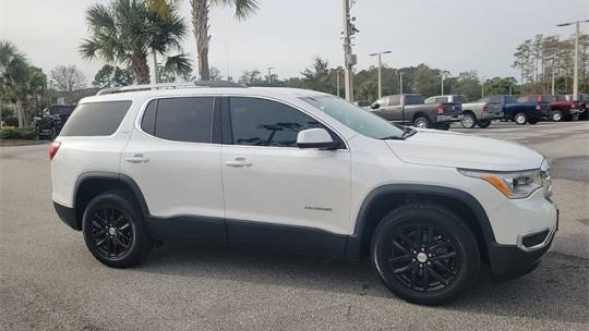  2019 GMC Acadia SLT