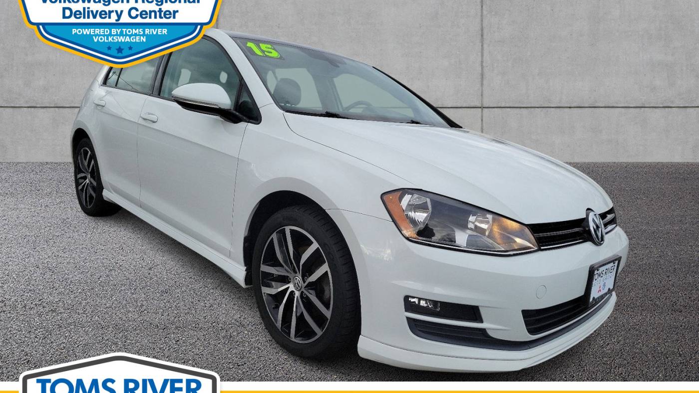  2015 Volkswagen Golf TSI SE