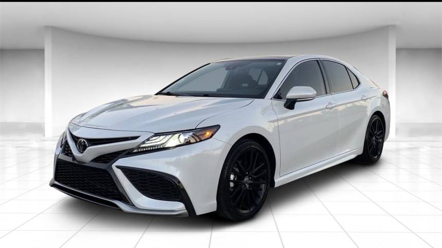  2021 Toyota Camry XSE V6