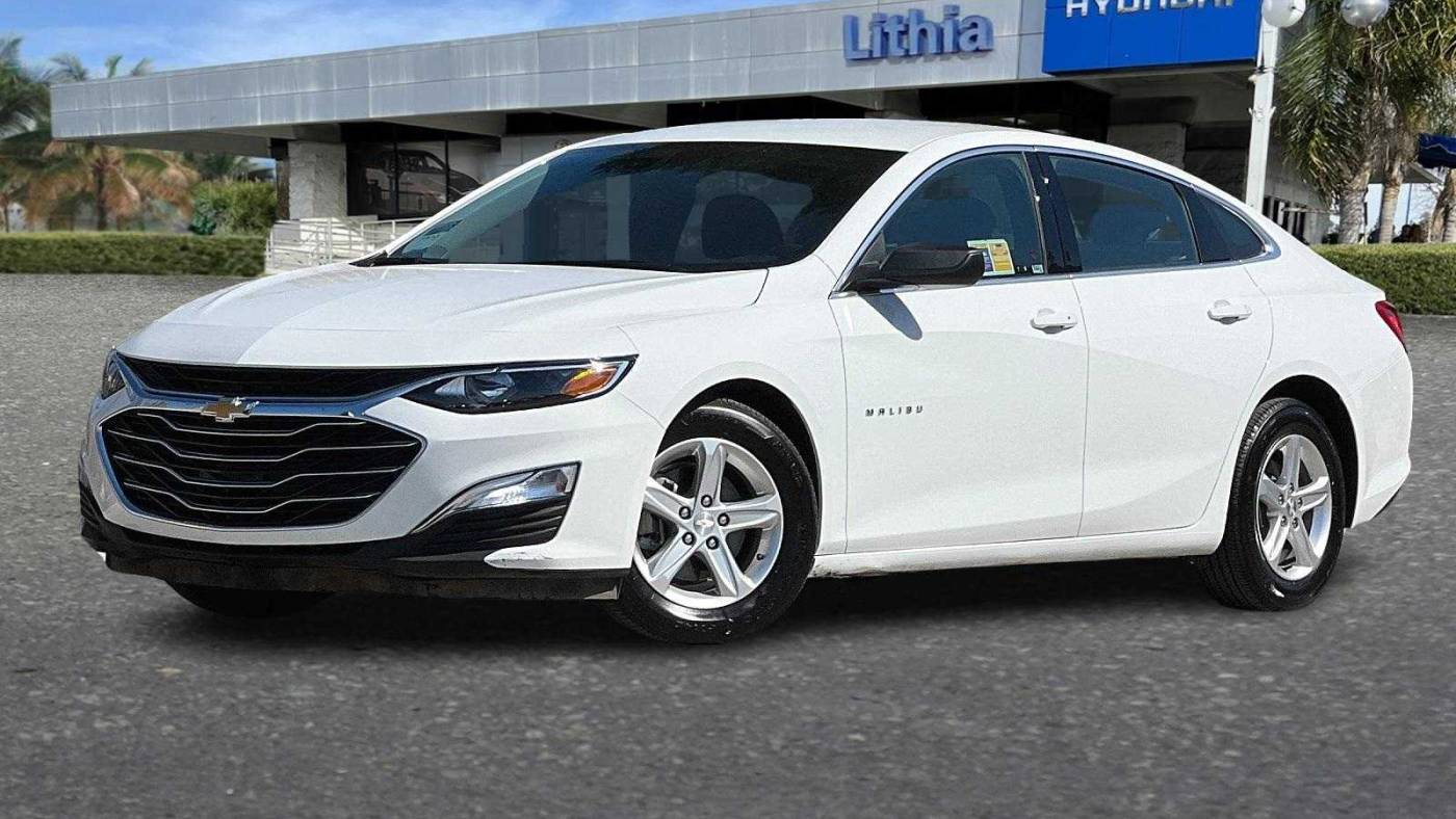  2022 Chevrolet Malibu LS