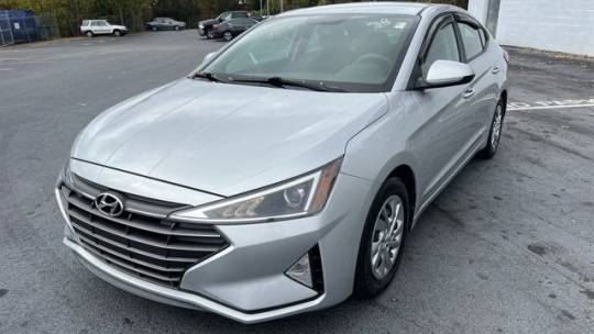  2019 Hyundai Elantra SE